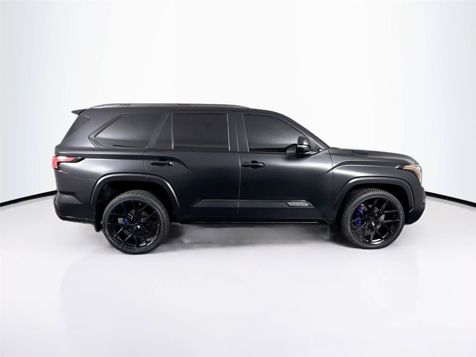 Certified 2025 Toyota Sequoia Platinum AWD/4WD image 11