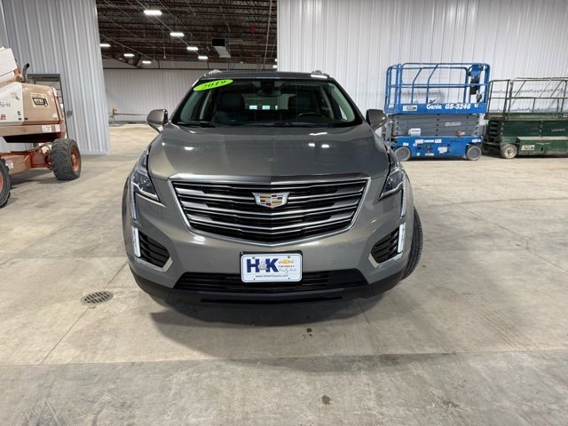 Used 2019 Cadillac XT5 Premium Luxury w/ Driver Assist Package image 3
