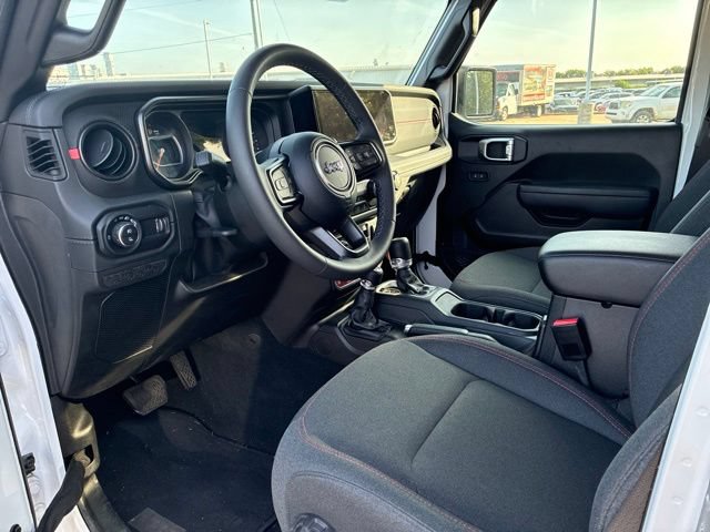 Used 2026 Jeep Gladiator Rubicon AWD/4WD image 10