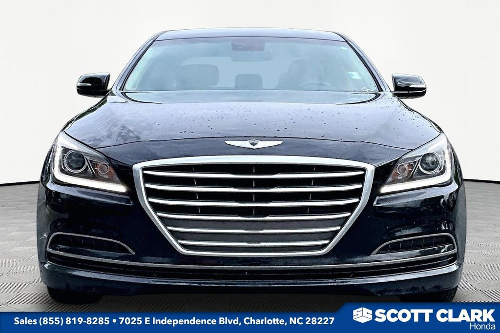 Used 2016 Hyundai Genesis 3.8 RWD image 2
