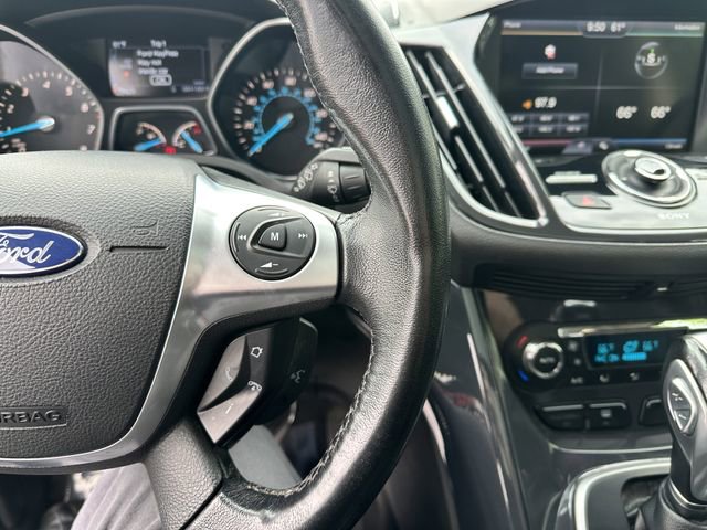Used 2013 Ford Escape Titanium AWD/4WD image 28