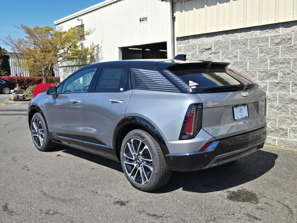 New 2026 Cadillac Optiq Sport 1 AWD/4WD image 4