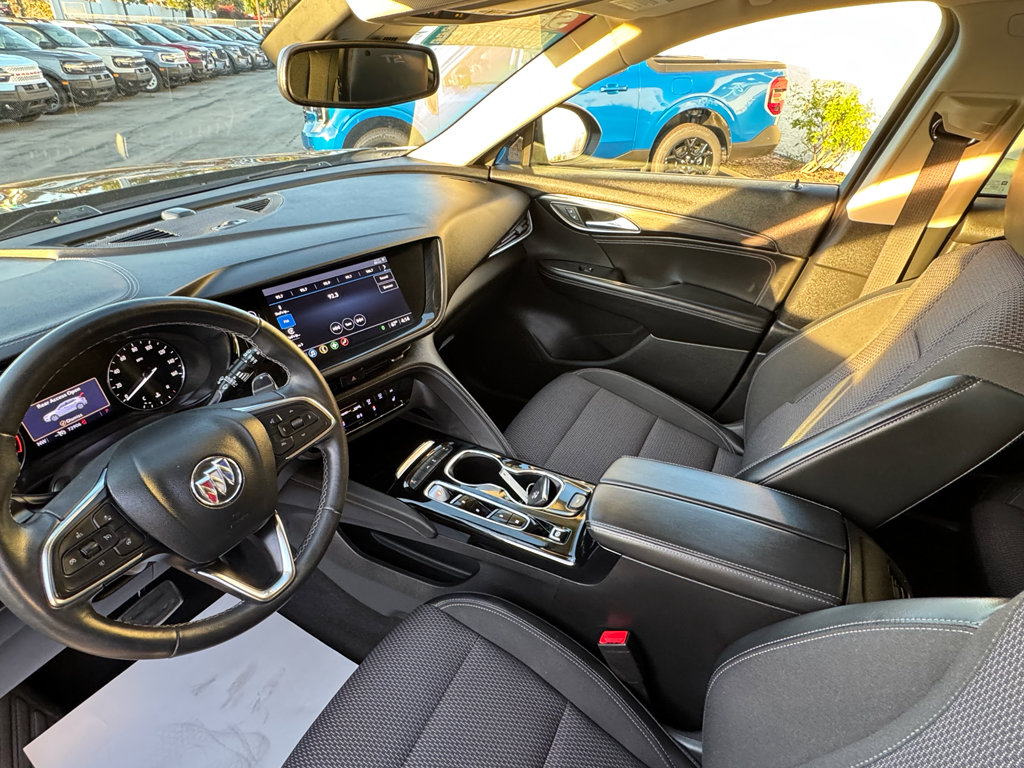 Used 2022 Buick Envision Preferred image 12