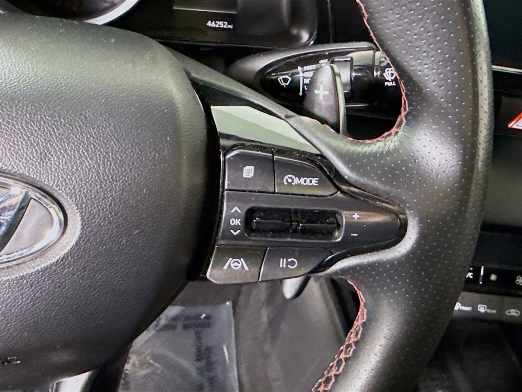 Certified 2022 Hyundai Elantra N Line image 22