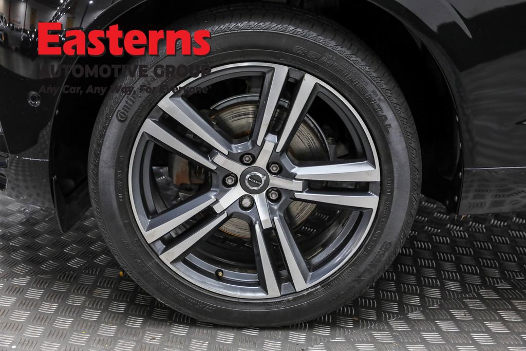 Used 2019 Volvo XC60 T5 Momentum w/ Multimedia Package image 50