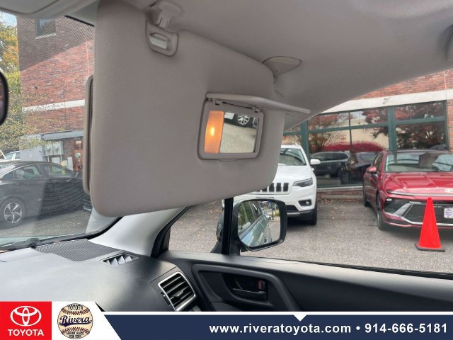 Used 2017 Subaru Forester 2.5i Premium w/ All-Weather Package AWD/4WD image 32