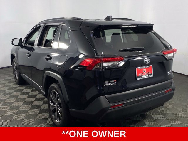 Used 2025 Toyota RAV4 XLE Premium AWD/4WD image 6