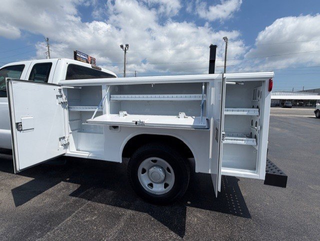 Used 2009 Ford F250 XL RWD image 11