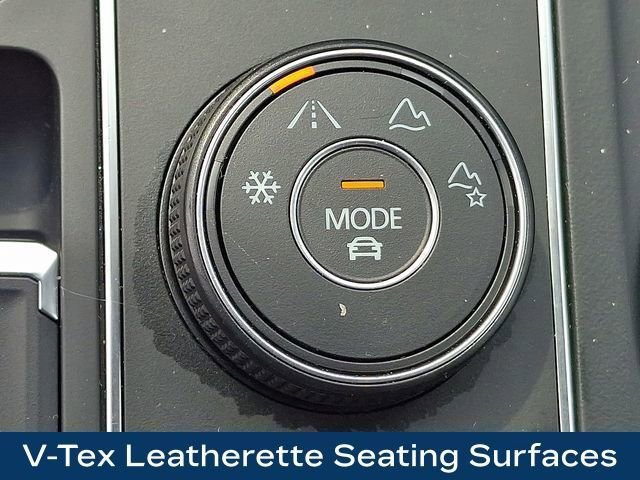Used 2020 Volkswagen Atlas Cross Sport SE image 13