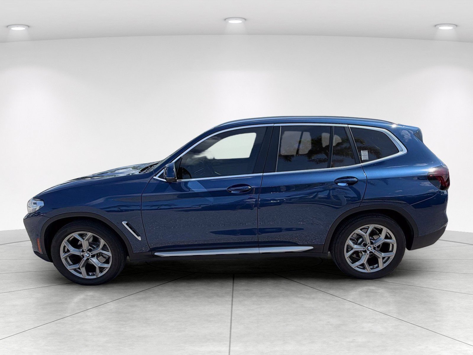 Certified 2023 BMW X3 sDrive30i w/ Premium Package RWD image 7