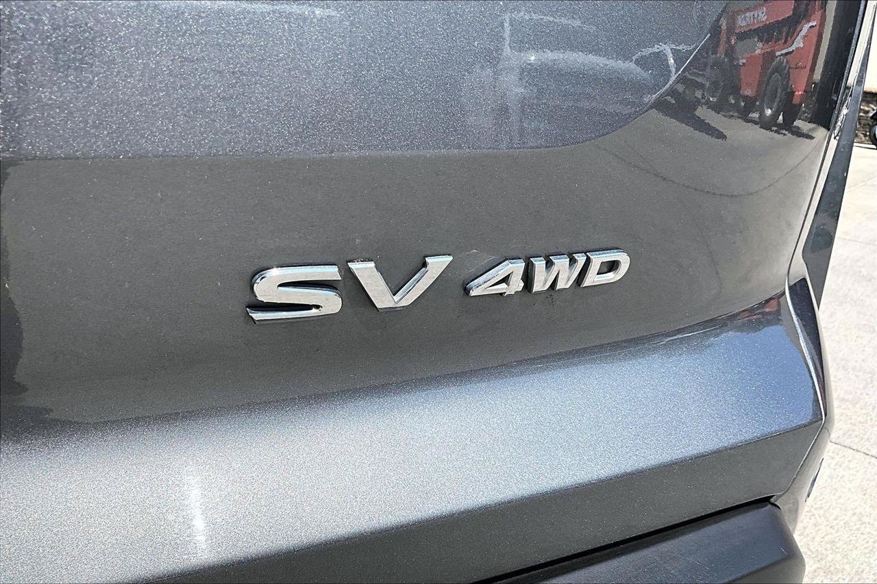 Used 2024 Nissan Pathfinder SV AWD/4WD image 25