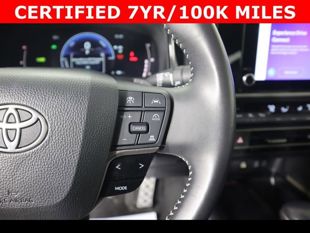 Used 2025 Toyota Camry SE FWD image 22