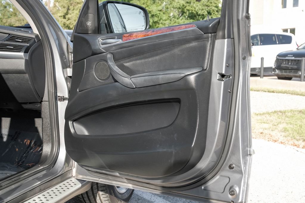 Used 2013 BMW X5 xDrive50i image 50