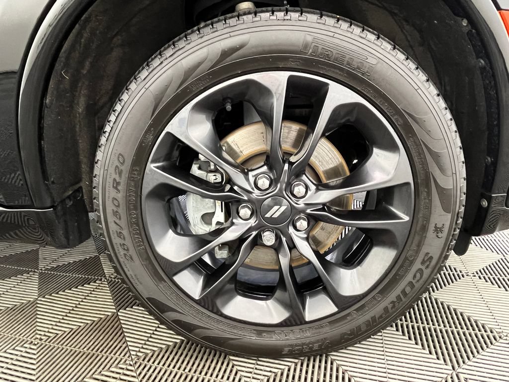 Used 2022 Dodge Durango GT AWD/4WD image 16