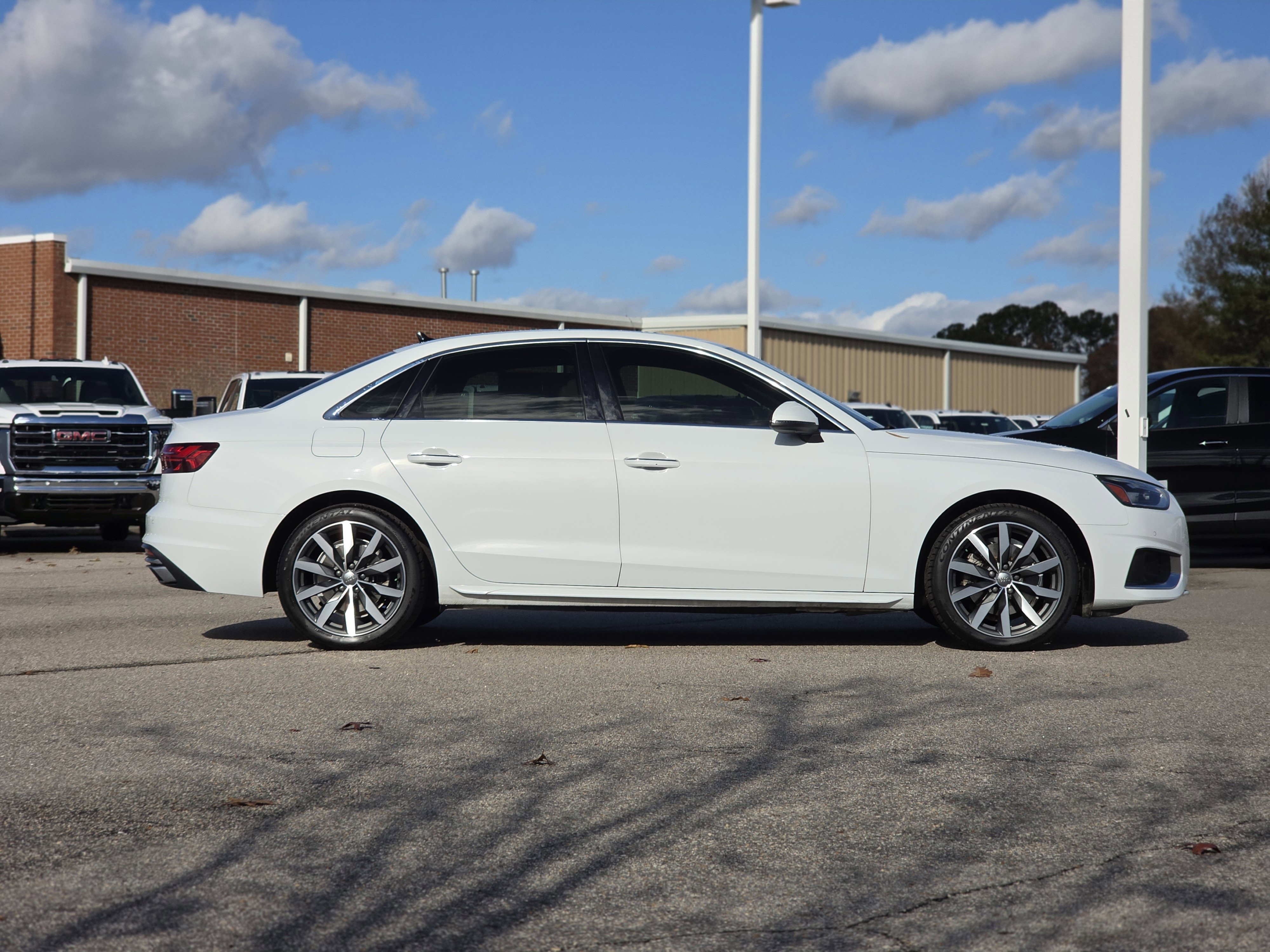 Used 2021 Audi A4 2.0T Premium Plus w/ Premium Plus Package image 8