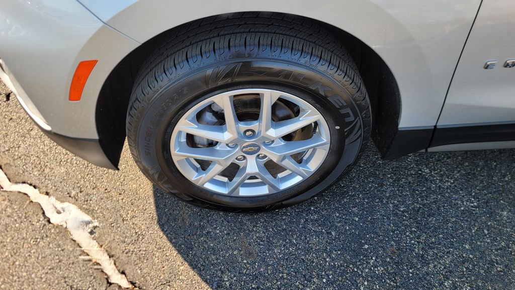 Used 2022 Chevrolet Equinox LT image 6