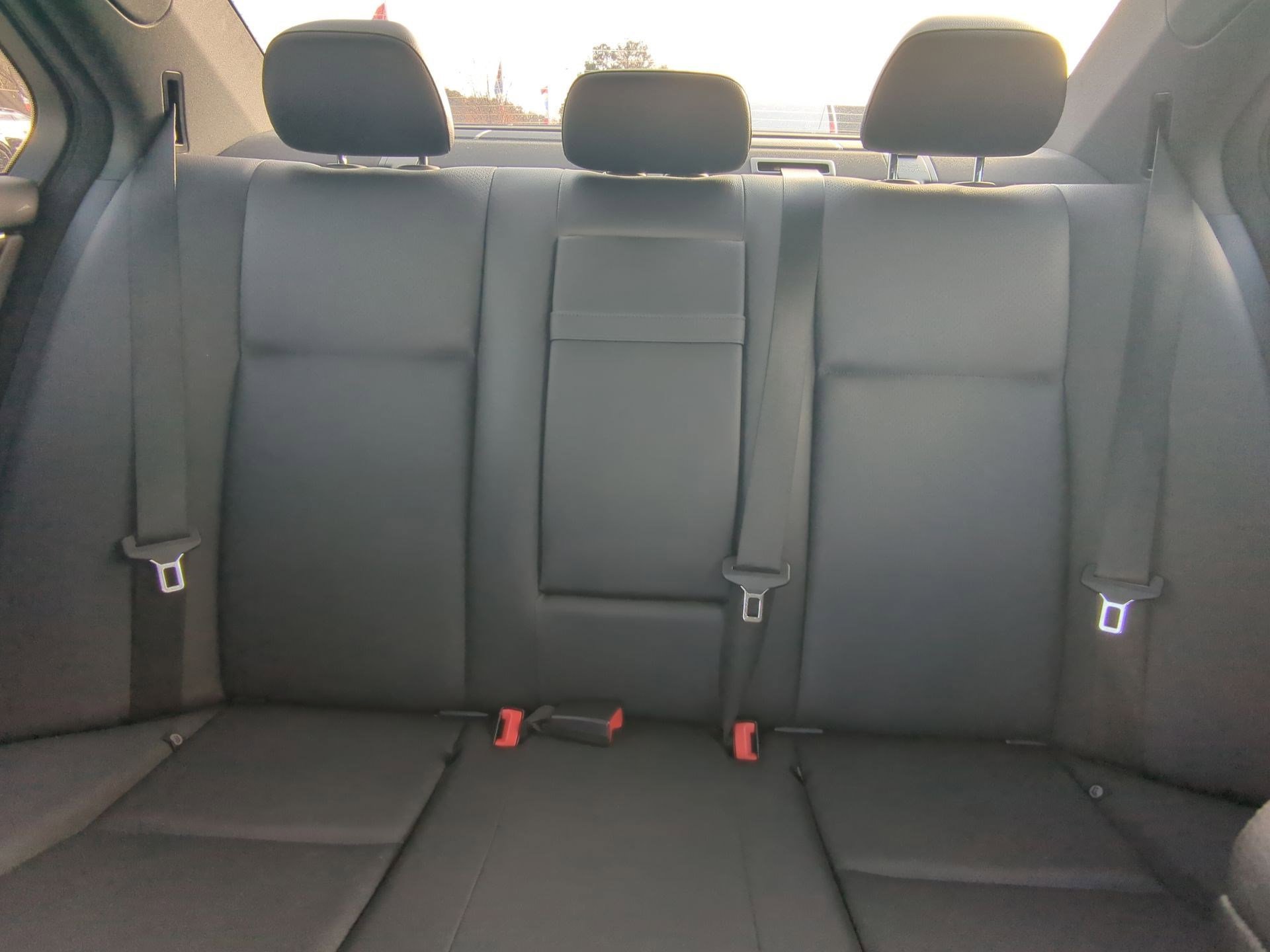 Used 2012 Mercedes-Benz C 300 Sport image 23