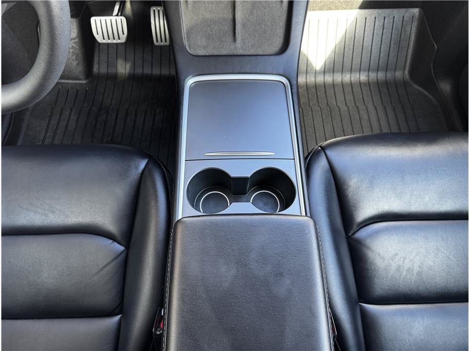 Used 2021 Tesla Model Y Performance AWD/4WD image 21