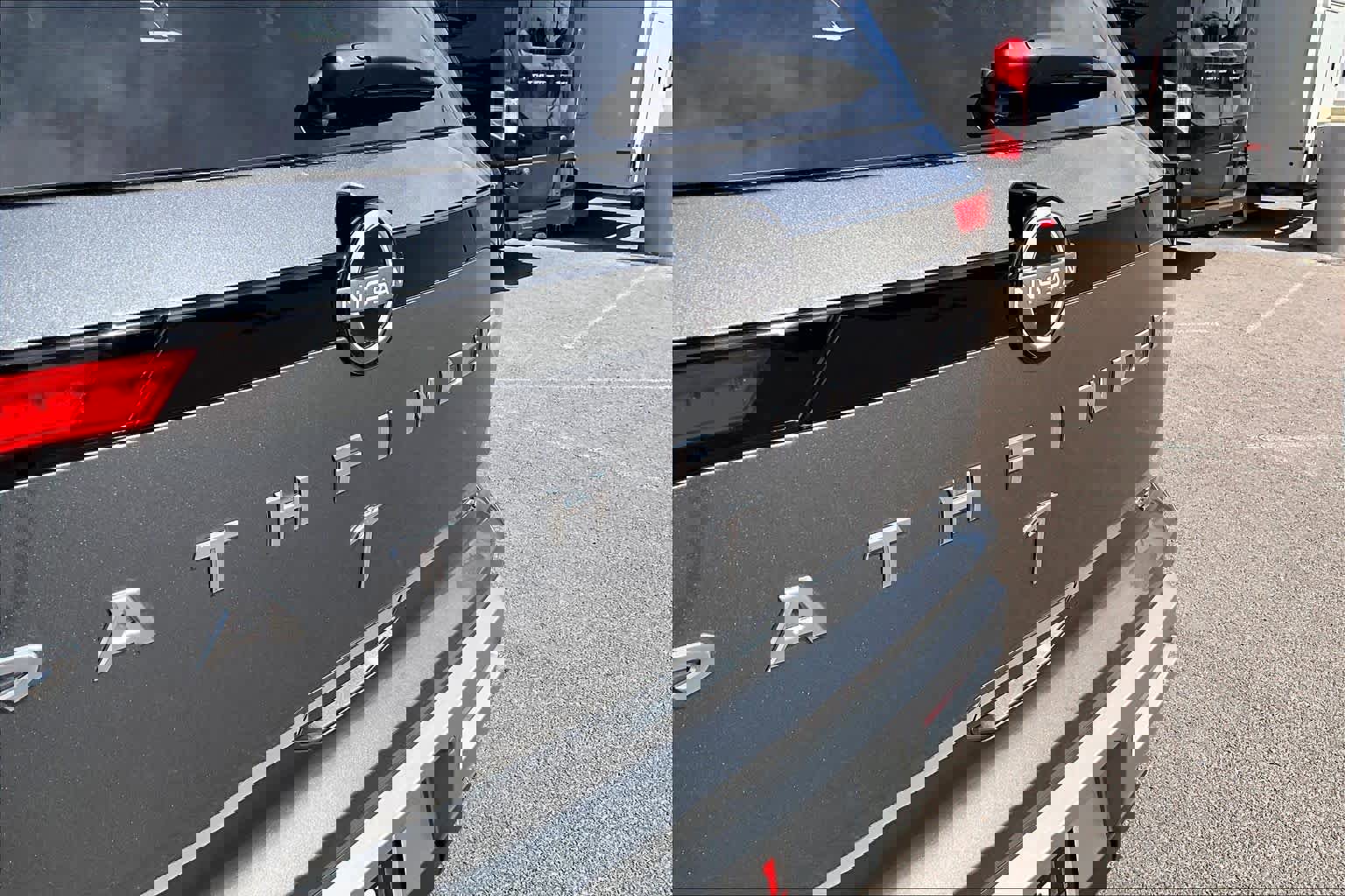 Used 2024 Nissan Pathfinder SL image 30