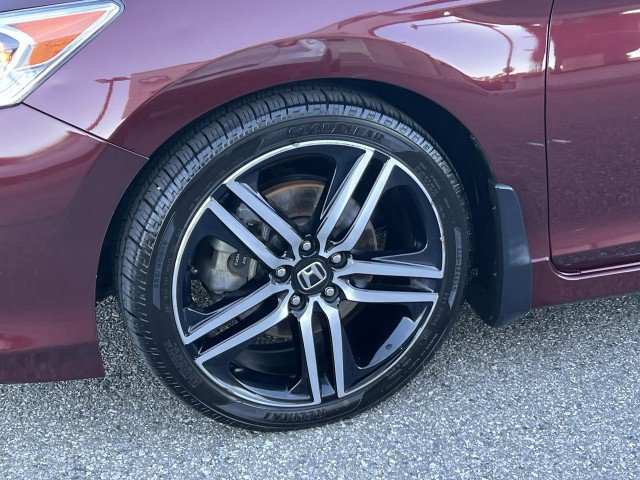 Used 2016 Honda Accord Sport image 32