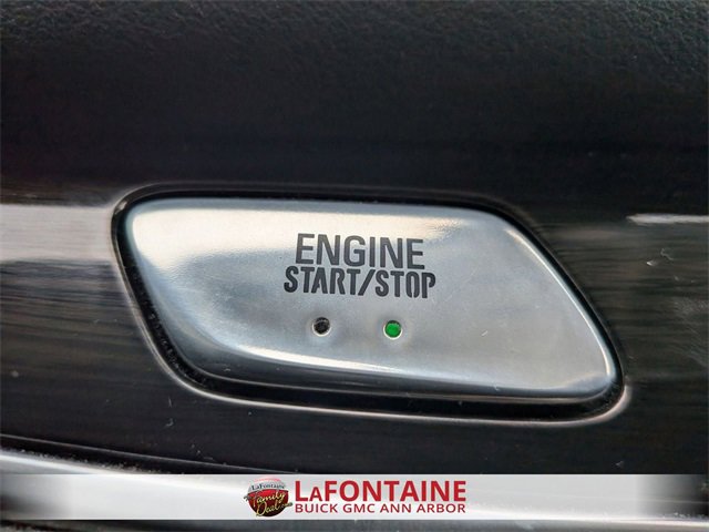 Certified 2018 Buick Enclave Essence image 17