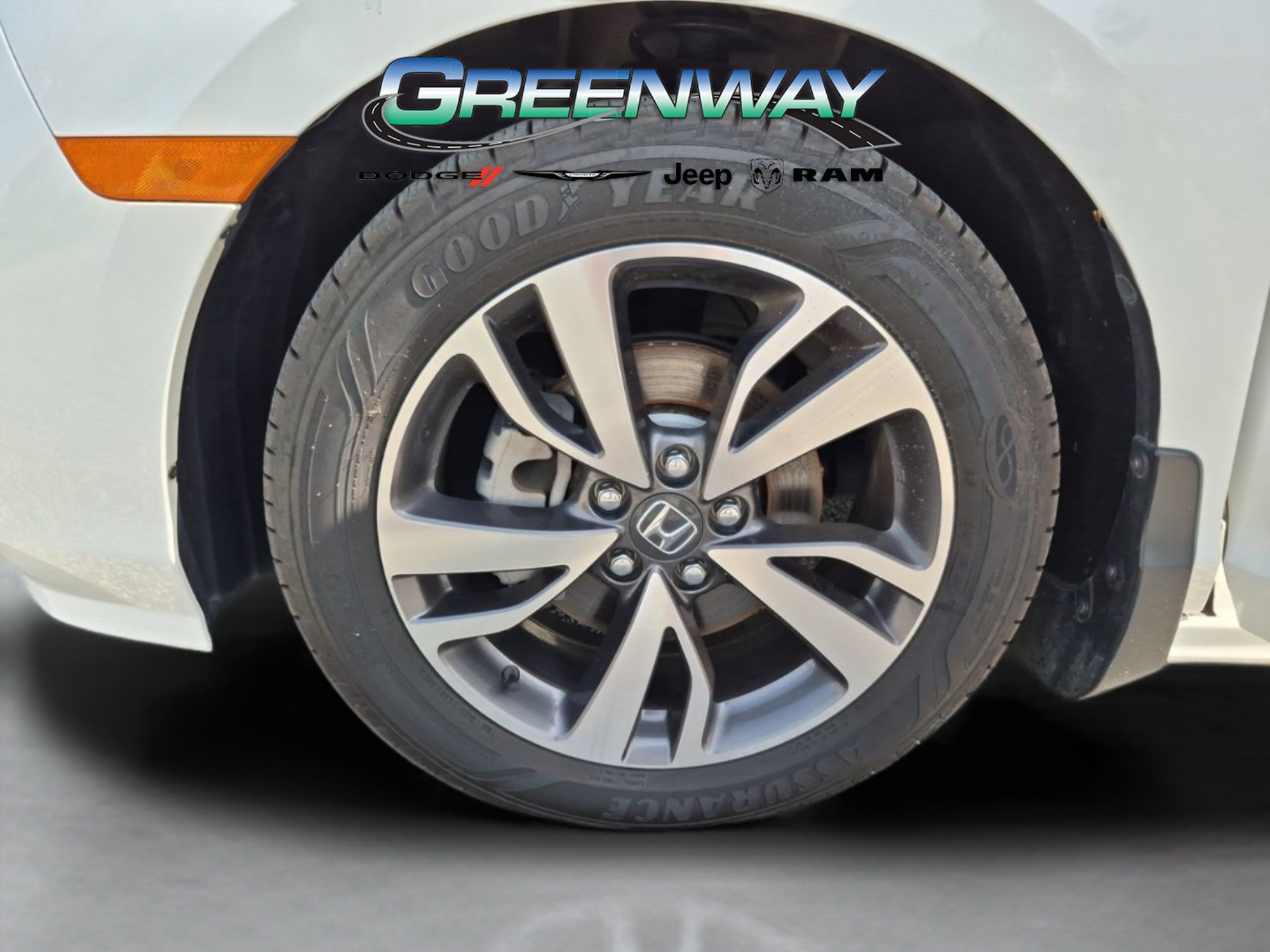 Used 2023 Honda Odyssey Touring image 34