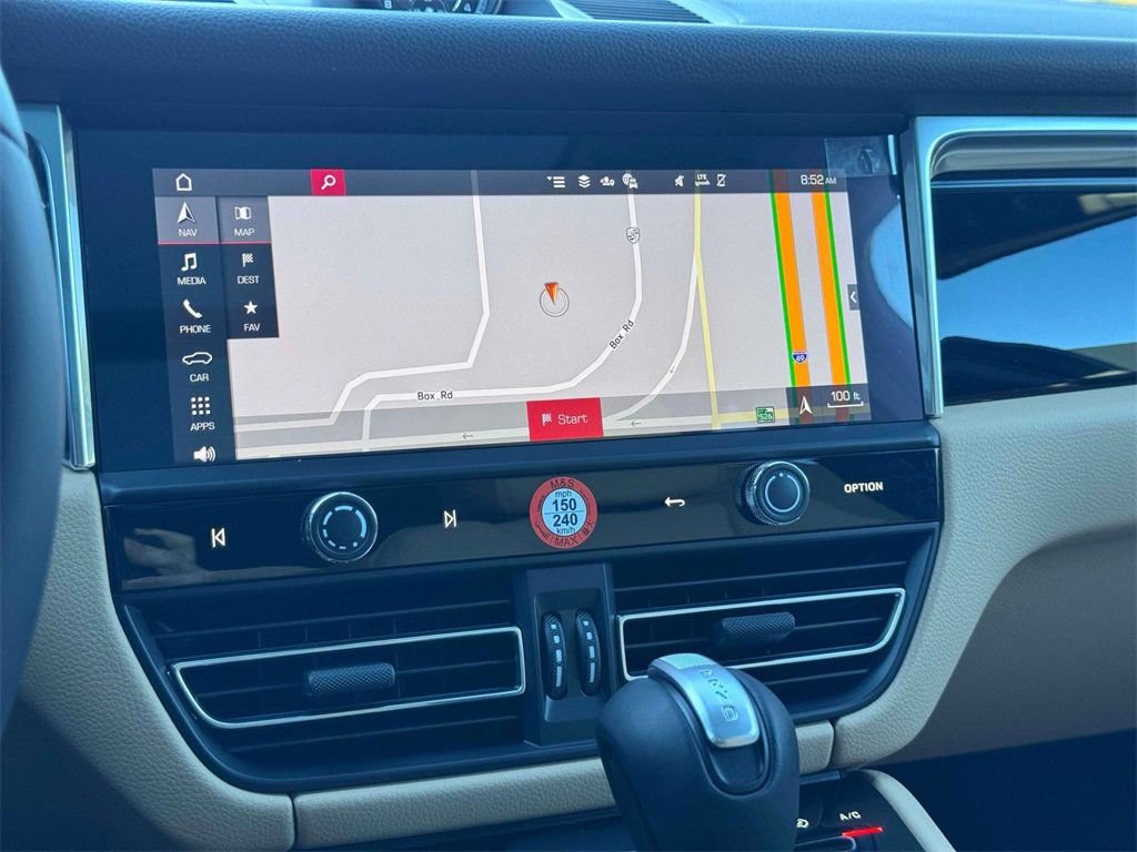 New 2026 Porsche Macan AWD/4WD image 27