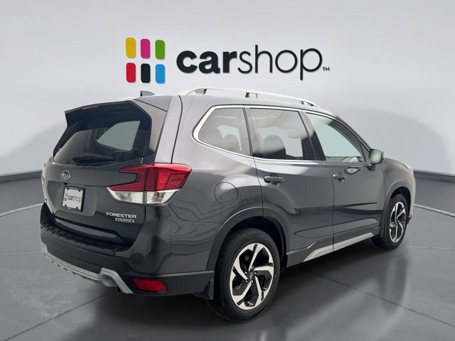 Used 2024 Subaru Forester Touring AWD/4WD image 5