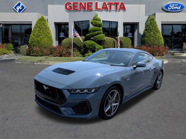 Used 2025 Ford Mustang GT image 3