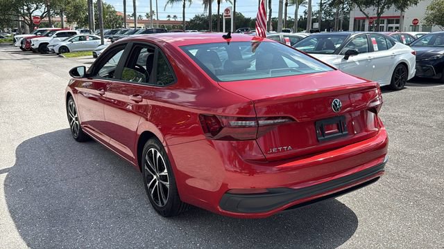 Used 2024 Volkswagen Jetta Sport FWD image 5