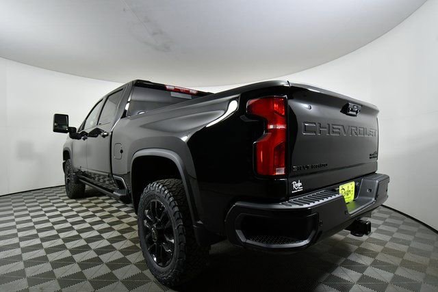 New 2026 Chevrolet Silverado 2500 High Country w/ Midnight Edition image 13
