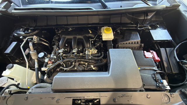Used 2023 Nissan Pathfinder S FWD image 31