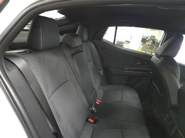 New 2026 Toyota C-HR AWD/4WD image 13