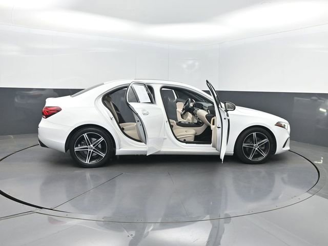 Used 2019 Mercedes-Benz A 220 image 33