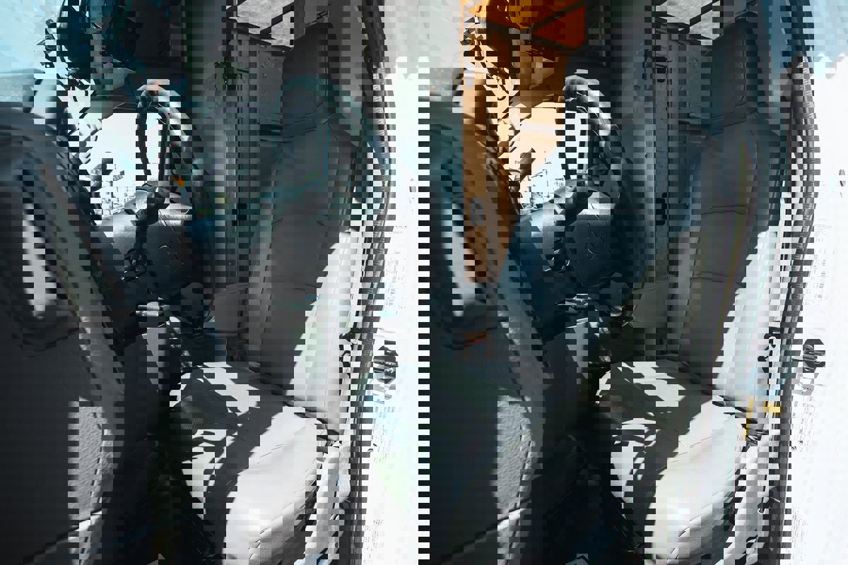 Used 2019 Ford E-350 and Econoline 350 Super Duty image 7