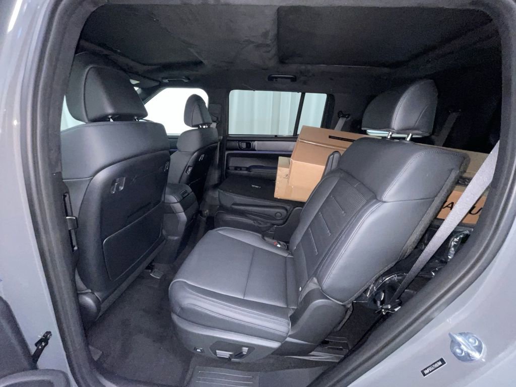 New 2026 Hyundai Santa Fe Calligraphy image 12