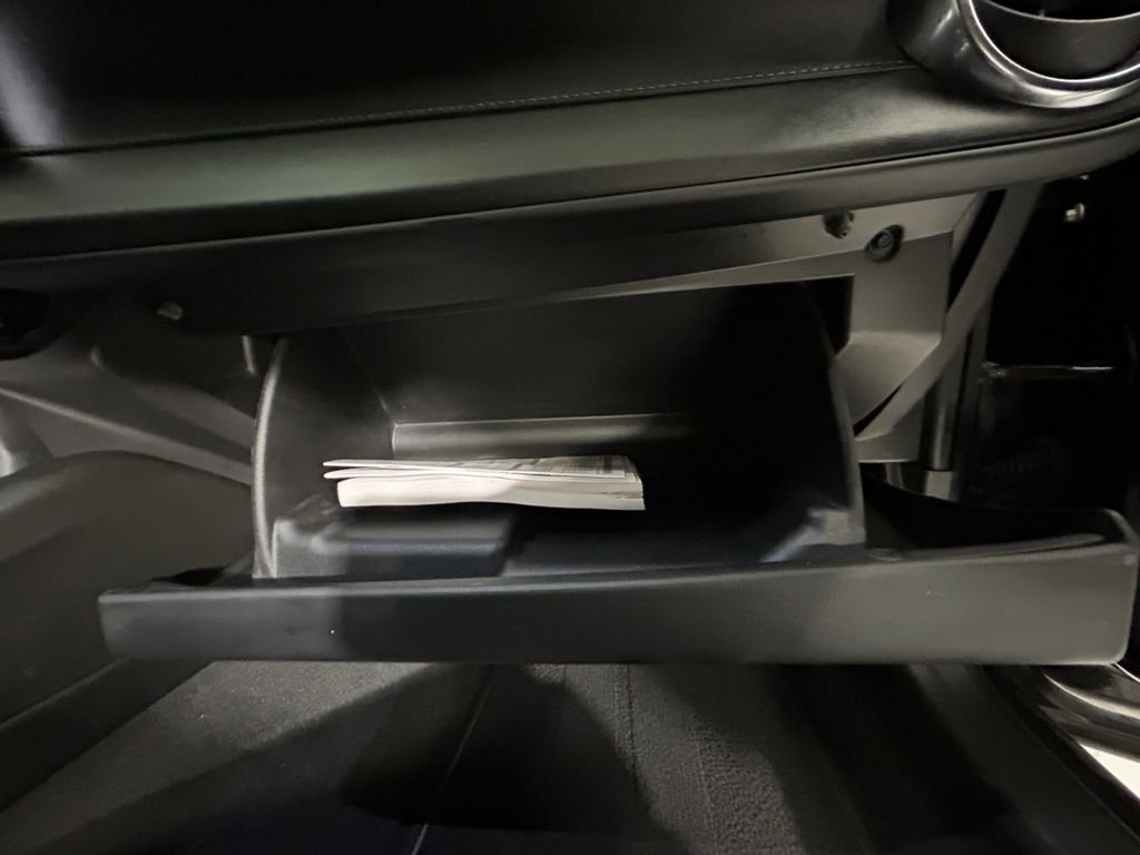 Used 2022 Chevrolet Camaro SS RWD image 28