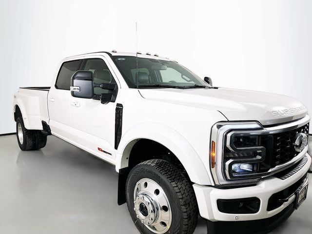 New 2026 Ford F450 Platinum w/ FX4 Off-Road Package