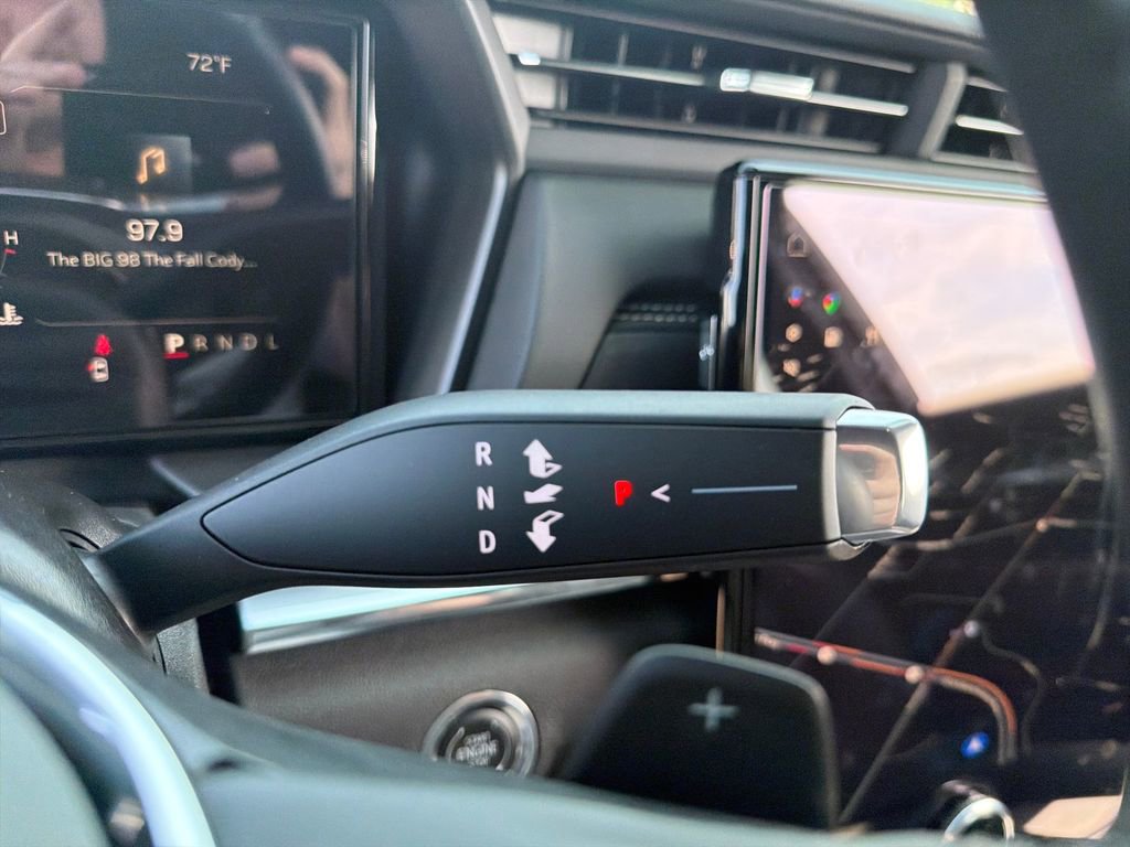 Used 2026 GMC Terrain Elevation w/ Elevation Premium Package image 27