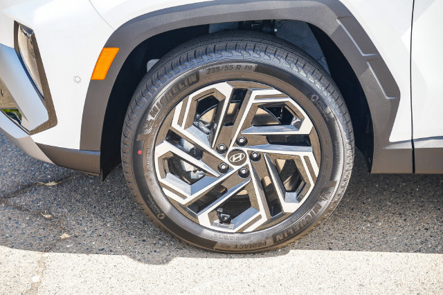 New 2026 Hyundai Tucson Limited AWD/4WD image 11