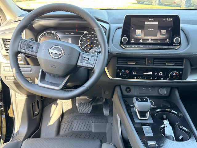 New 2026 Nissan Rogue SV w/ SV Premium Package image 7