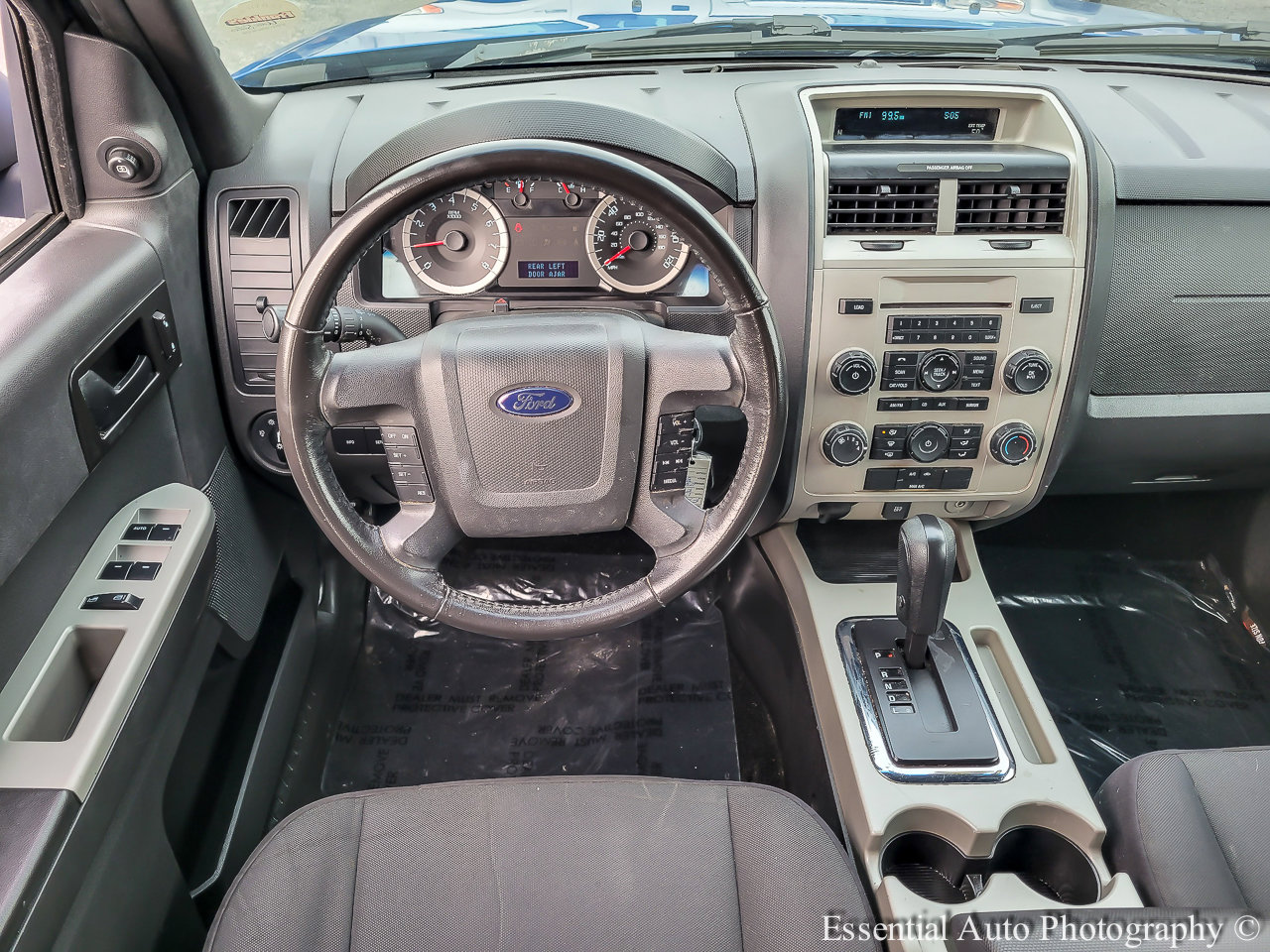 Used 2012 Ford Escape XLT image 11