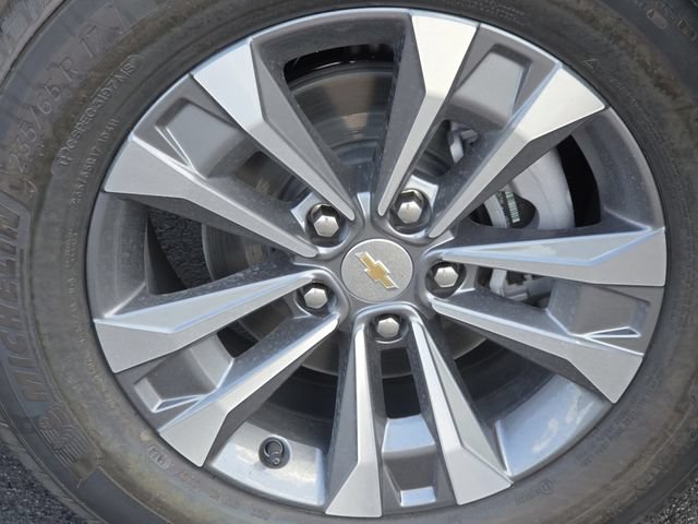 New 2026 Chevrolet Equinox LT w/ Safety and Technology Package AWD/4WD image 11