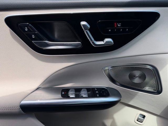 Used 2024 Mercedes-Benz C 300 4MATIC Sedan image 16