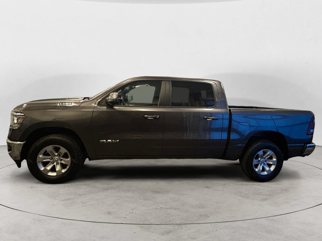 Used 2023 RAM 1500 Laramie AWD/4WD image 2