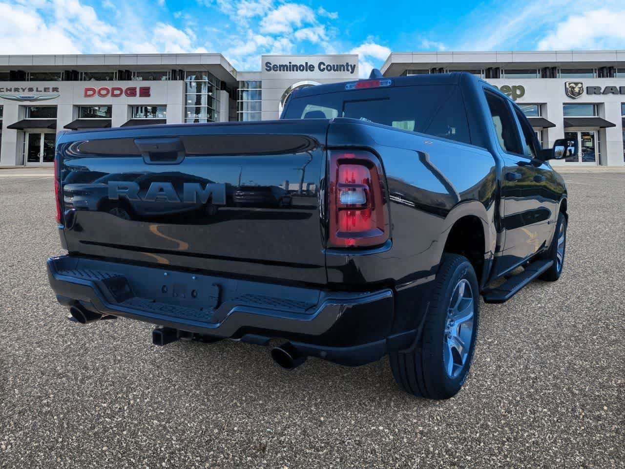 New 2026 RAM 1500 Express image 8