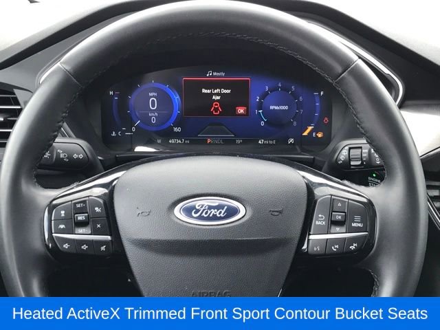 Used 2022 Ford Escape Titanium image 8