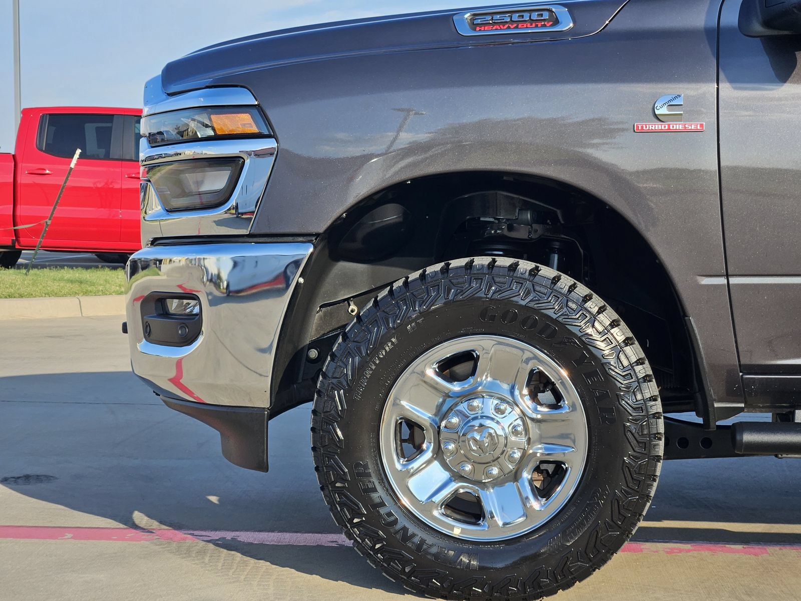 Used 2025 RAM 2500 Tradesman AWD/4WD image 11