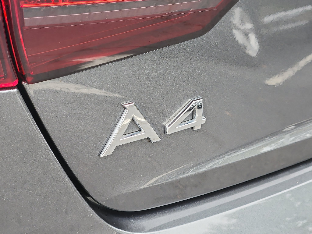 Used 2024 Audi A4 2.0T Premium w/ Convenience Package AWD/4WD image 29