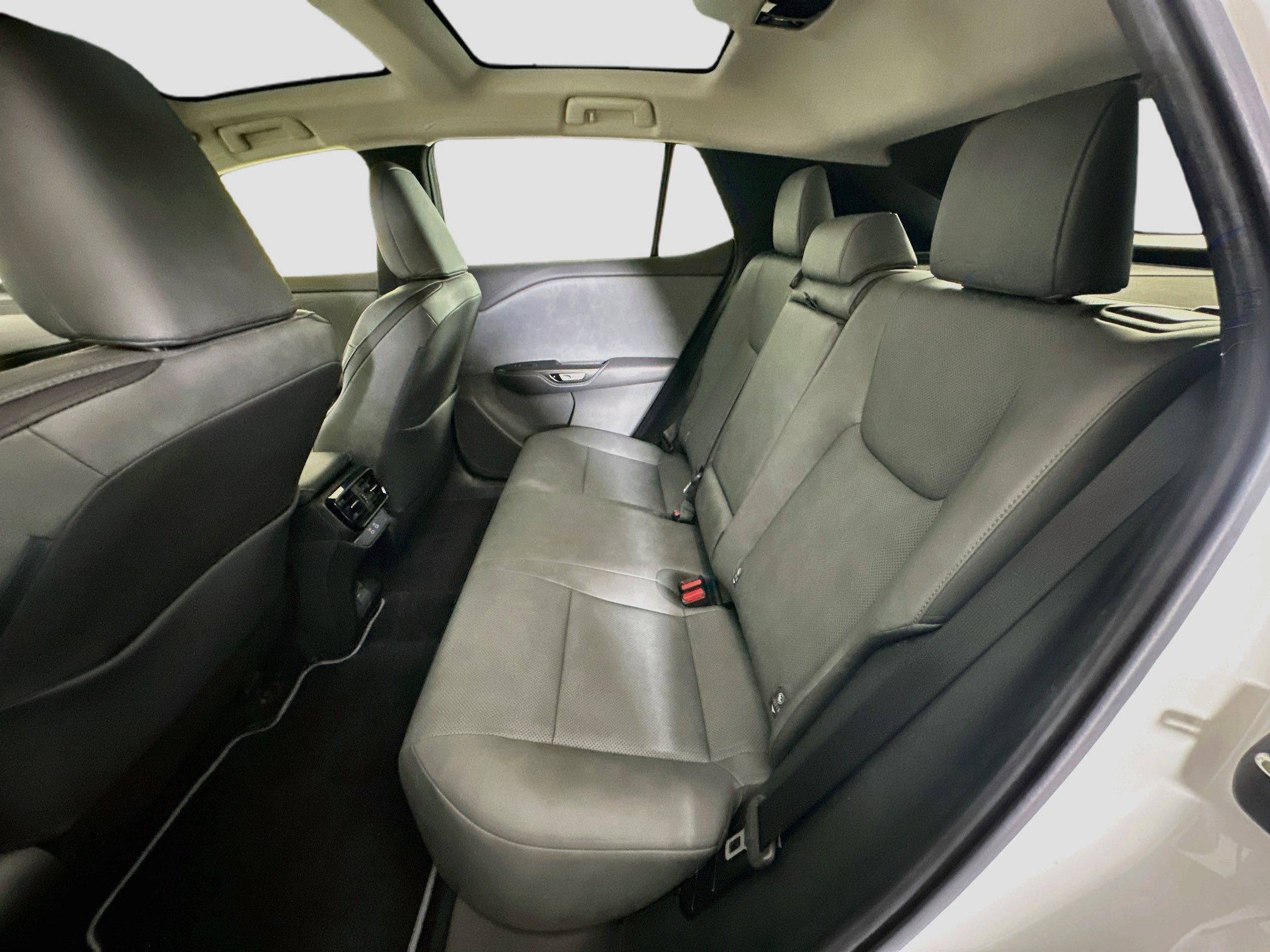 Used 2023 Lexus RZ 450e Premium w/ Technology Package AWD/4WD image 29